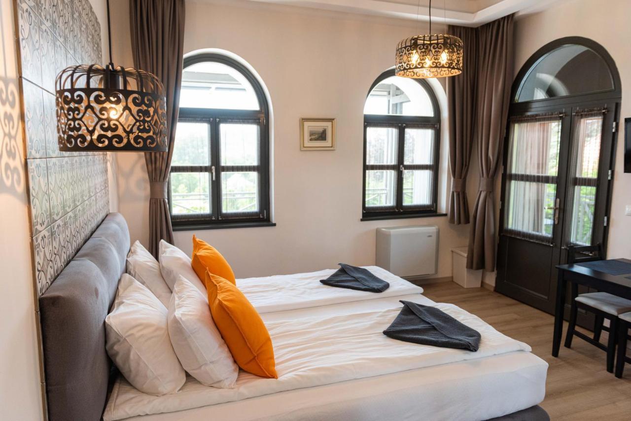 Katzer Villa Badacsonytördemic Buitenkant foto