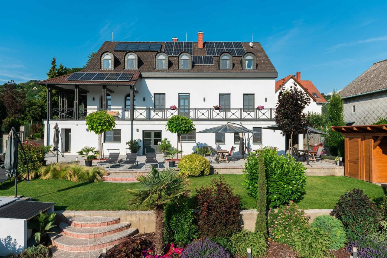 Katzer Villa Badacsonytördemic Buitenkant foto