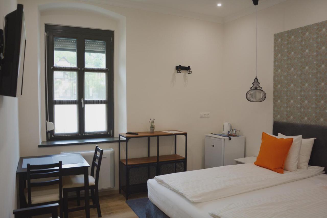 Katzer Villa Badacsonytördemic Buitenkant foto
