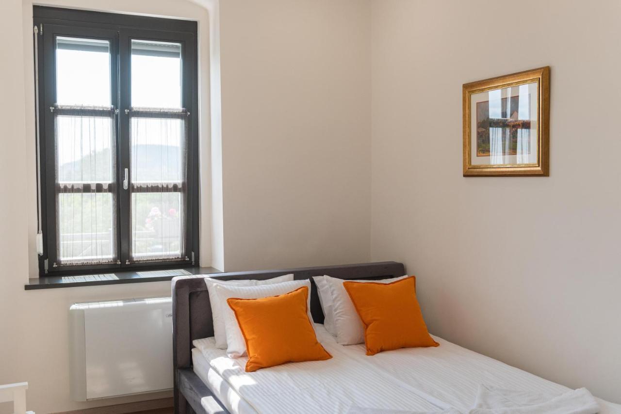 Katzer Villa Badacsonytördemic Buitenkant foto