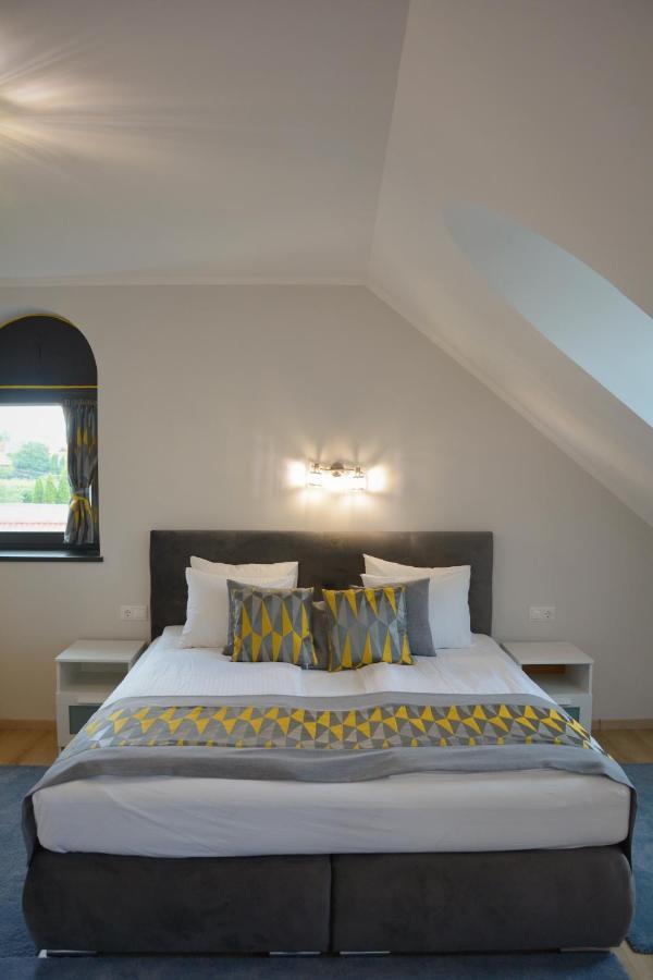 Katzer Villa Badacsonytördemic Buitenkant foto