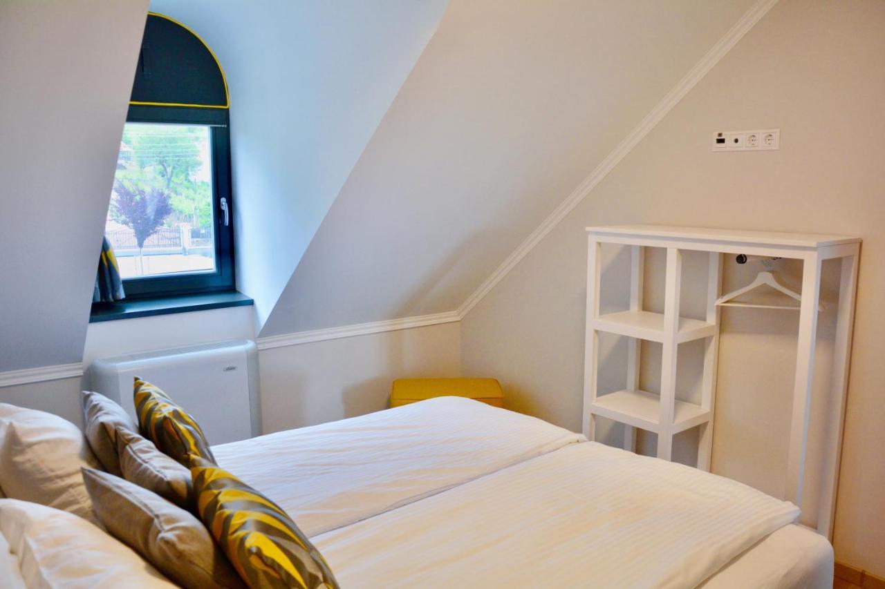 Katzer Villa Badacsonytördemic Buitenkant foto