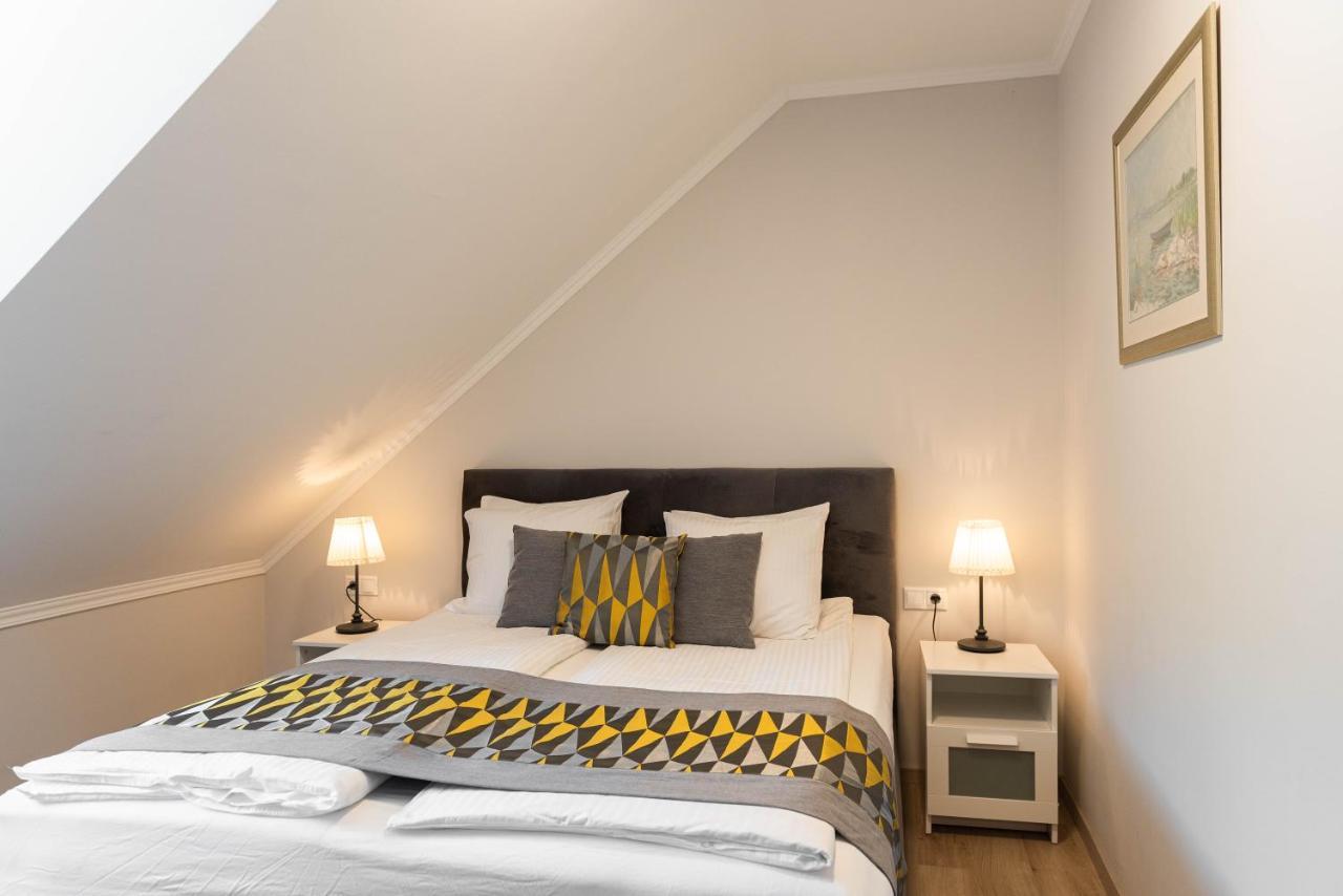 Katzer Villa Badacsonytördemic Buitenkant foto