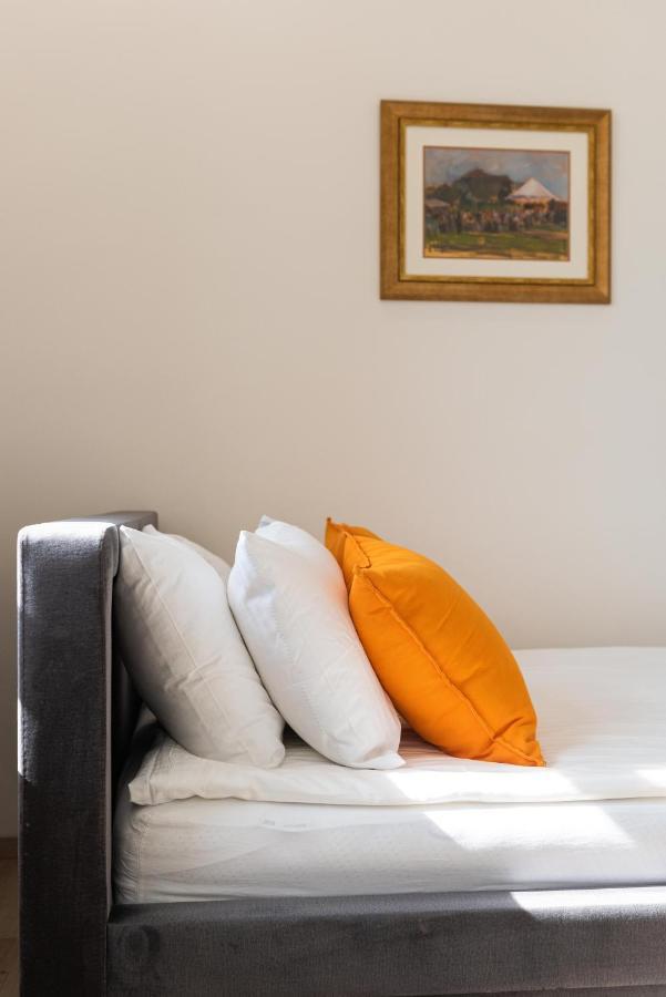 Katzer Villa Badacsonytördemic Buitenkant foto
